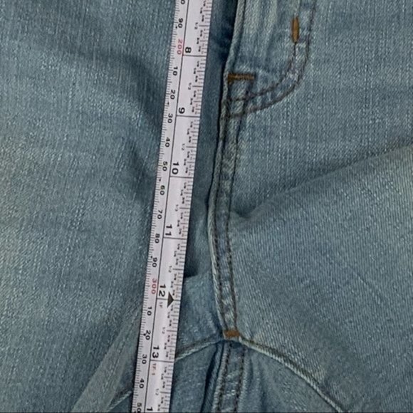 Madewell Womens denim shorts high rise Distressed 34 waist - Picture 12 of 16